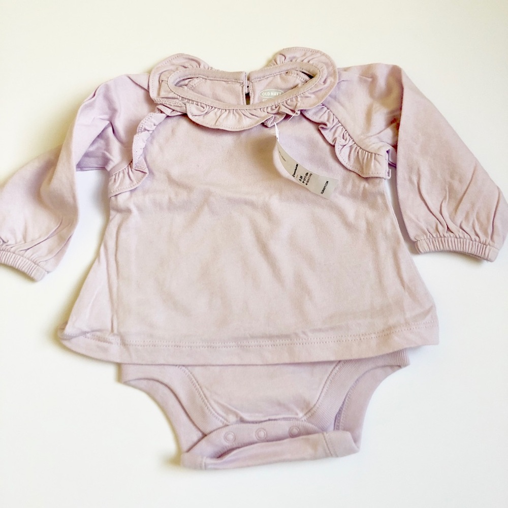 Old Navy top